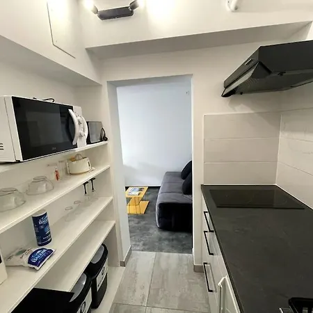 De 25m Carre Refait A Neuf, Proche Tram B Et Fac Διαμέρισμα Pessac