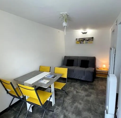 De 25m Carre Refait A Neuf, Proche Tram B Et Fac Pessac